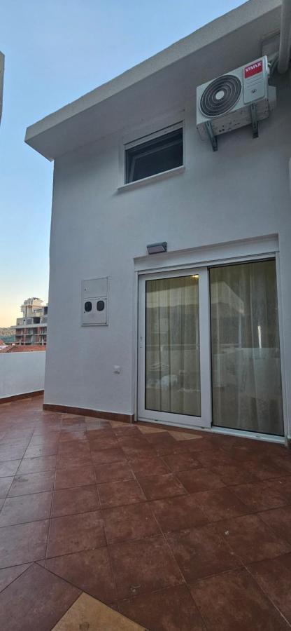 Sea View Apartment Aria Petrovac ภายนอก รูปภาพ